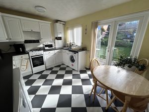 Photo 5- click for photo gallery